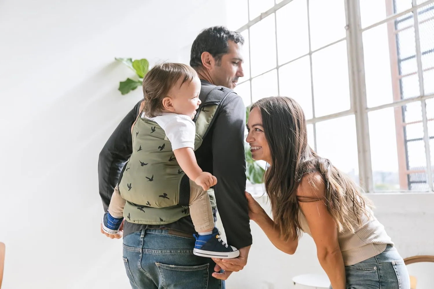 Baby Tula Lite Compact Baby Carrier, Ultra Compact and Lightweight, Travel, Convenient Carry Pouch, Ergonomic and Multiple Posisitions for 12-30 pounds, Soar