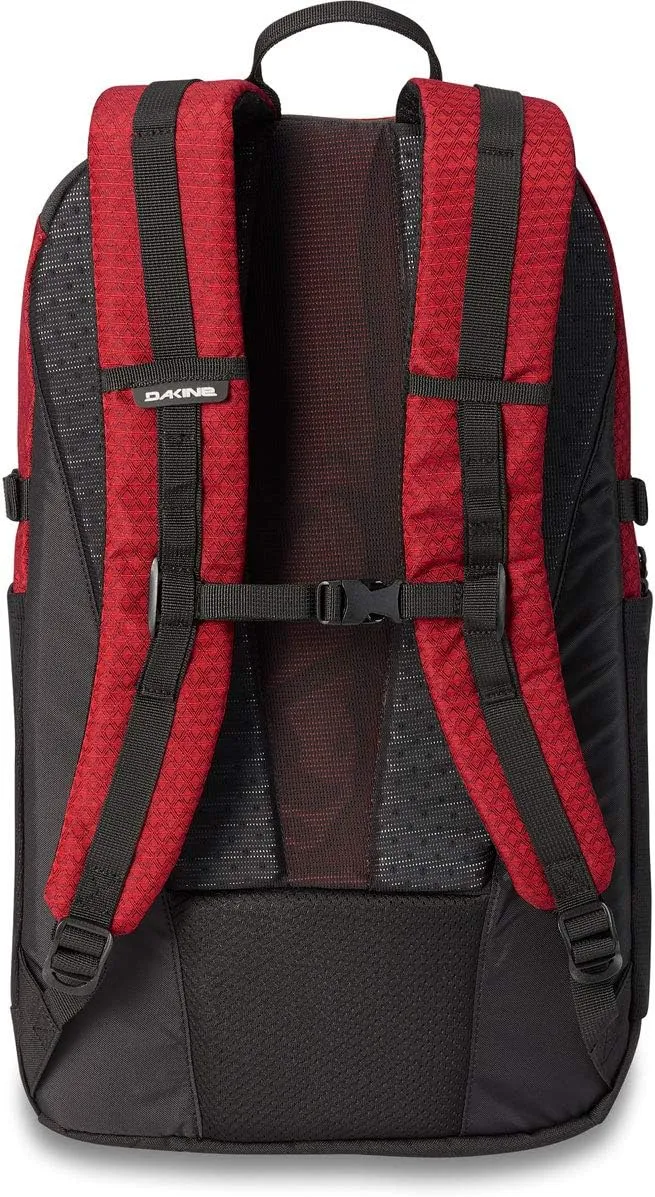 Dakine Wndr Pack 25L - Crimson Red, One Size