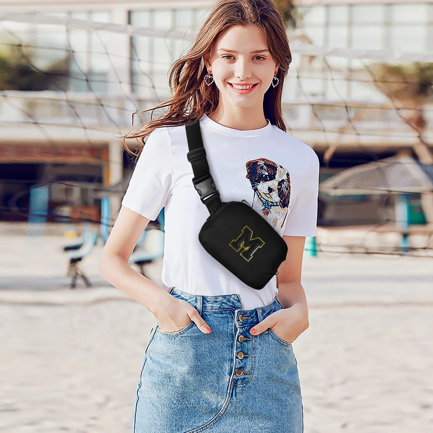 Gitus Belt Bag Fanny Pack Crossbody Bags with Initial Letter Patch Gifts for Wife Older Women Mother Coworker Bridesmaid Anniversary Travel Gifts Beach Gifts (Black-M)
