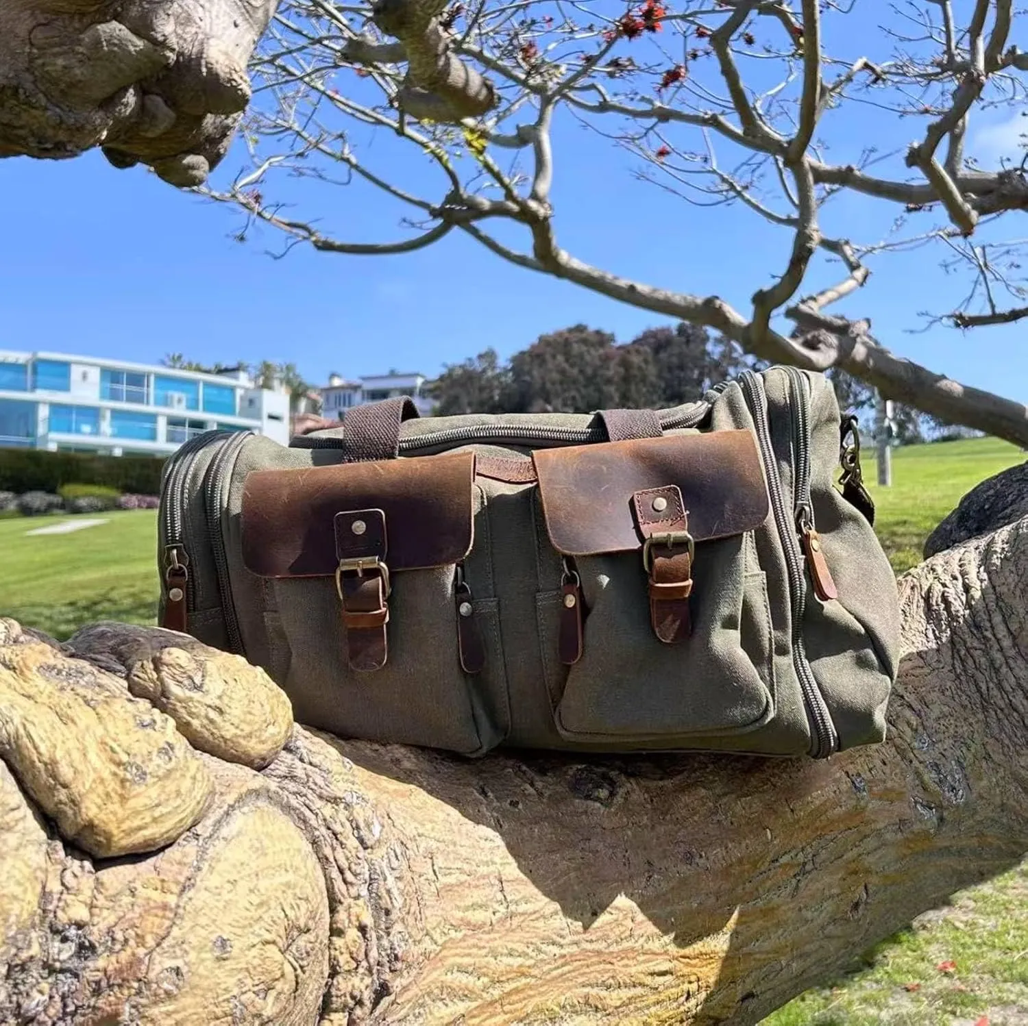 Imyth Retro Crazy Horse Leather Canvas Duffle Bag 60L Expandable Travel Bag for Airplanes (Army Green)