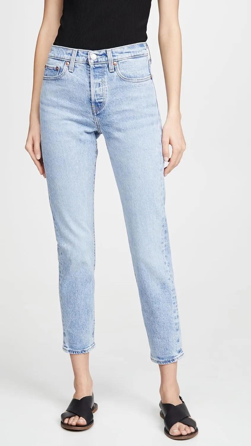 Levi's Women's Premium Wedgie Icon Fit Jeans