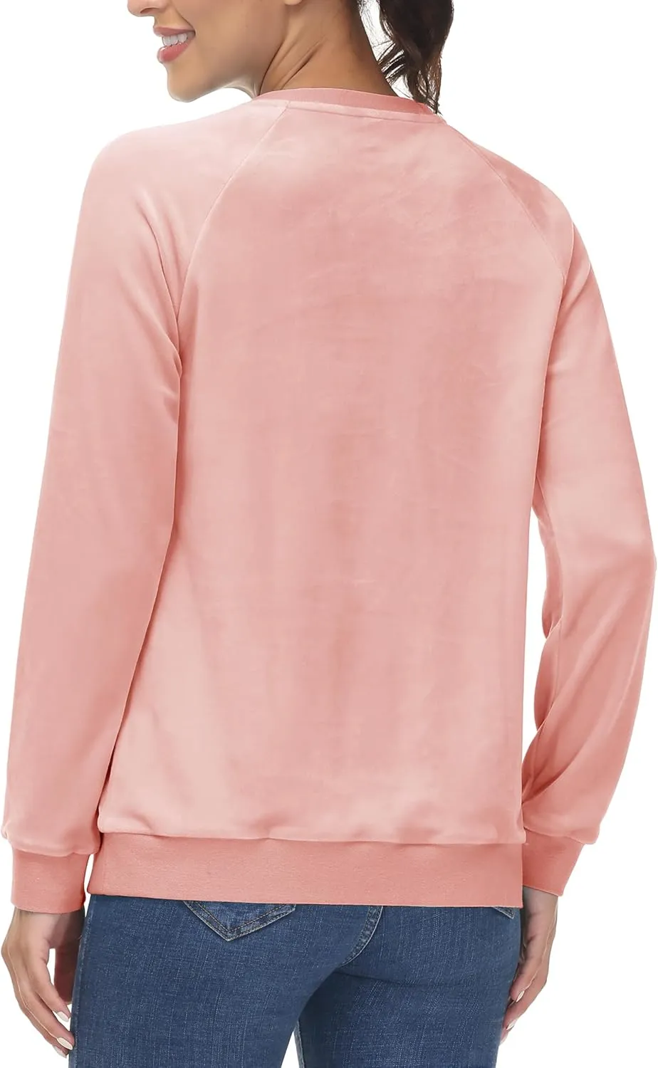 MAGCOMSEN Women's Velour Sweatshirts Crewneck Long Sleeve Casual Pullover Soft Warm Shirts Velvet Tops Winter Fall