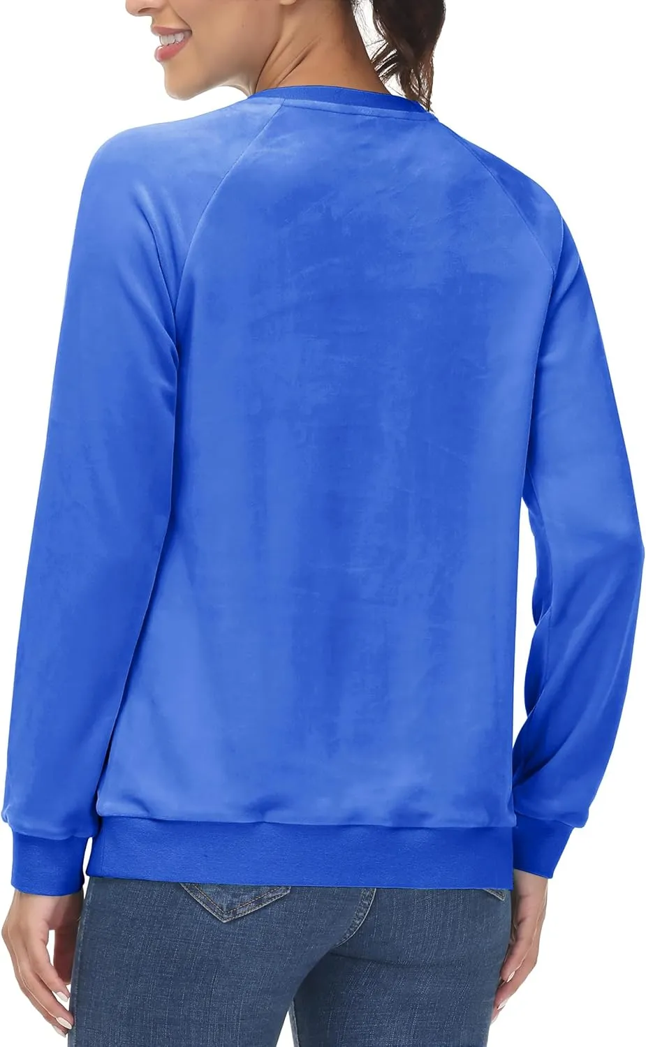 MAGCOMSEN Women's Velour Sweatshirts Crewneck Long Sleeve Casual Pullover Soft Warm Shirts Velvet Tops Winter Fall