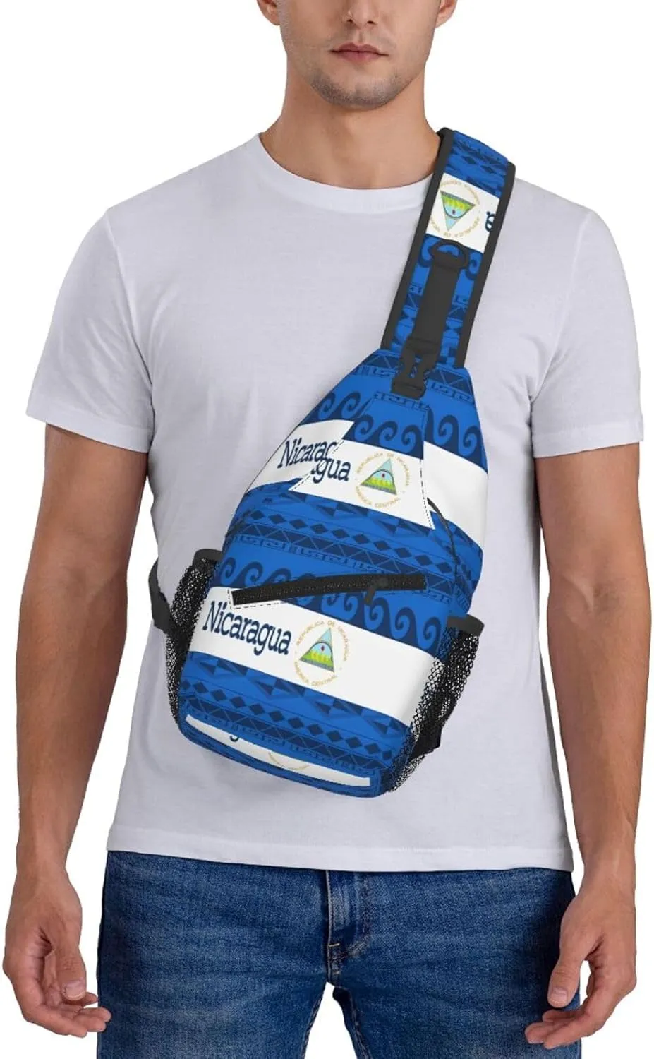 Nicaragua Flag Crossbody Bags Sling Backpack Cross Chest Bag Sports Shoulder Bag Gym Fanny Pack Adjustable Cycling Daypack Diagonally Rucksack for Running