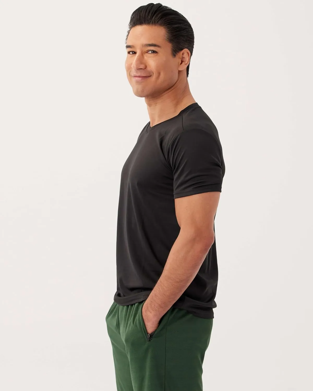 Real Essentials 5 Pack: Men's Mesh Quick Dry Short Sleeve V-Neck T-Shirt - Athletic Performance (Available in Big & Tall)