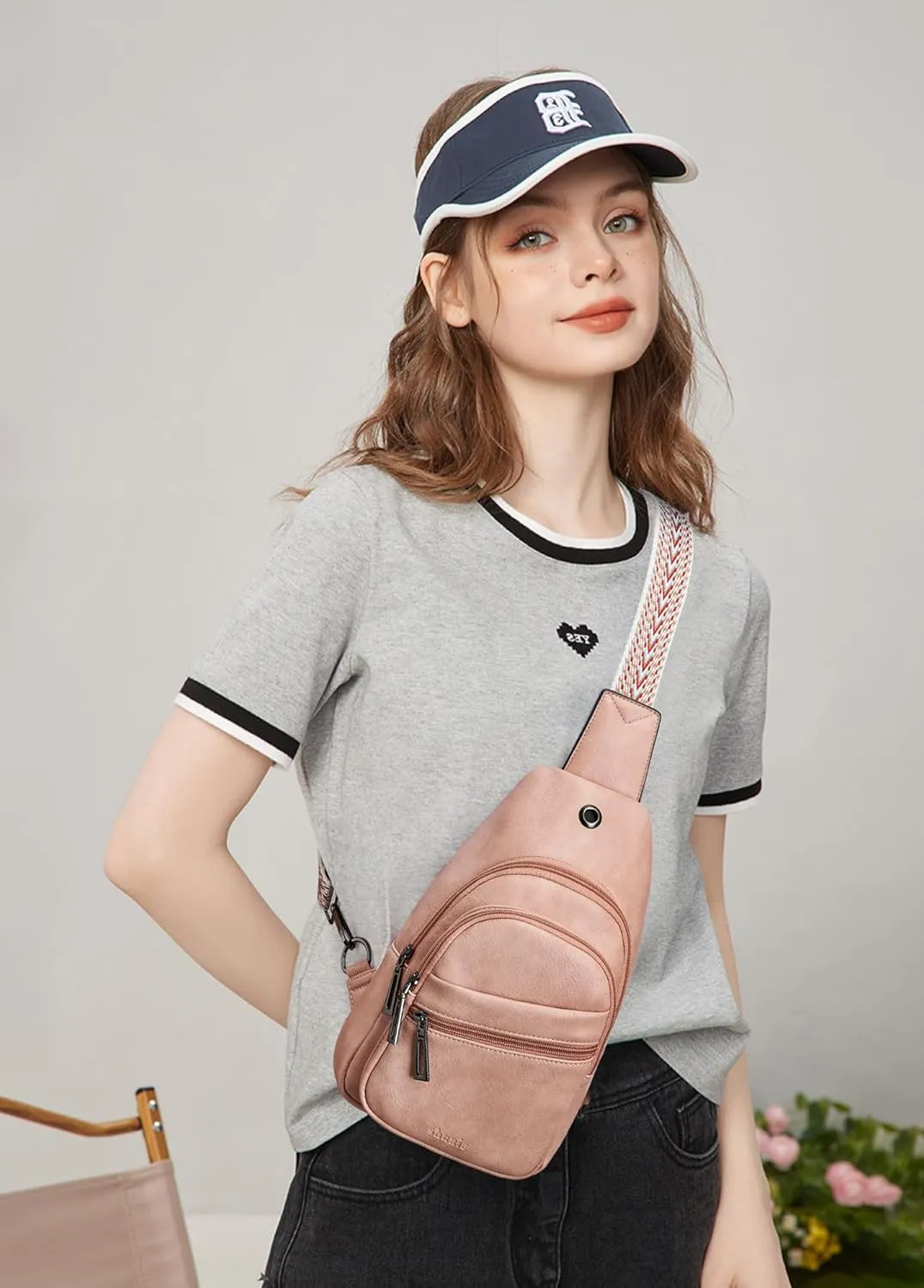 Shrrie Sling Bag Crossbody Bag for Women Vegan Leather Fanny Pack Women Small Travel Purse Chest Waist Bag For Daily Use