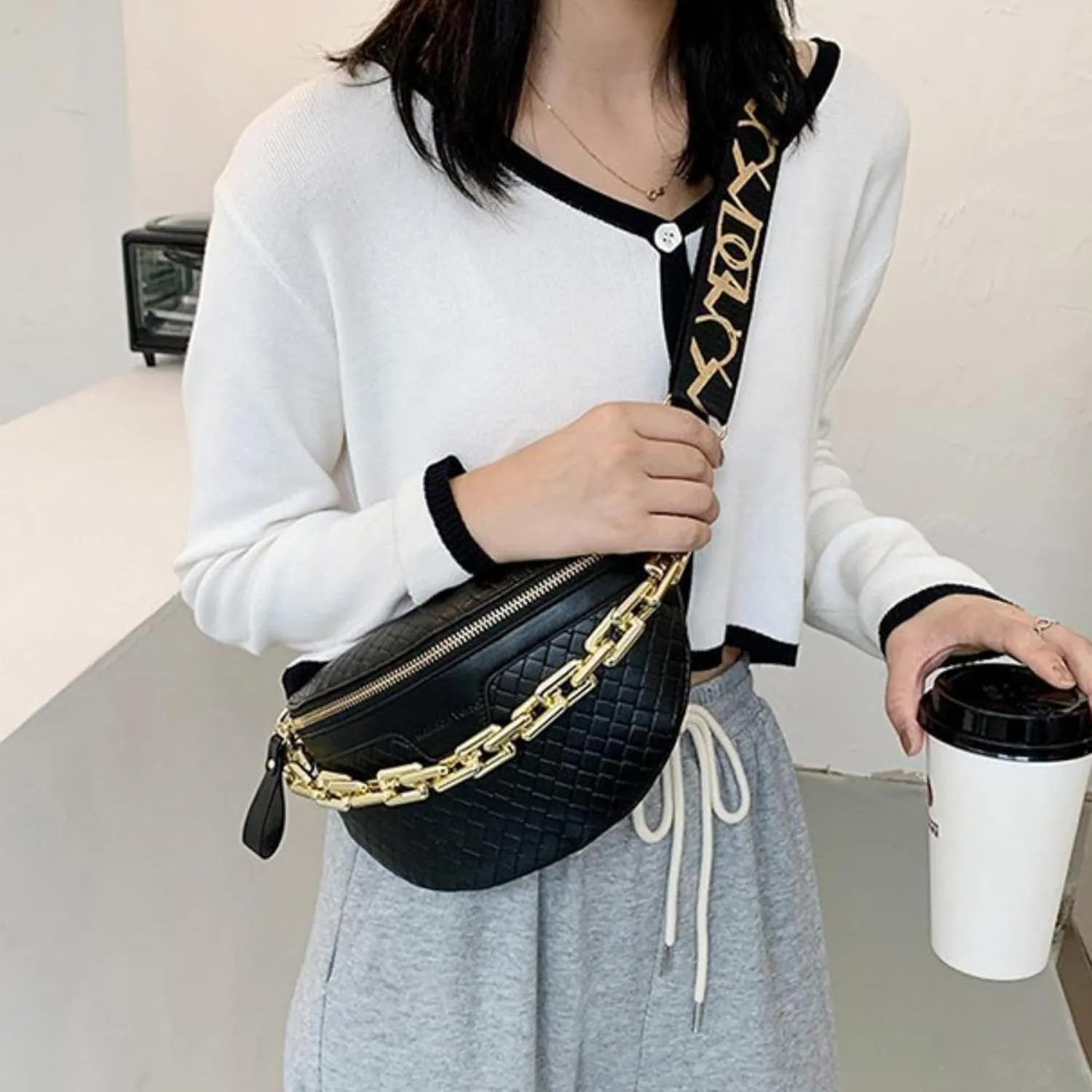 Thick Chain Women's Fanny Pack Plaid leather Waist Bag Shoulder Crossbody Chest Bags Luxury Designer Handbags Female Belt Bag (Black)
