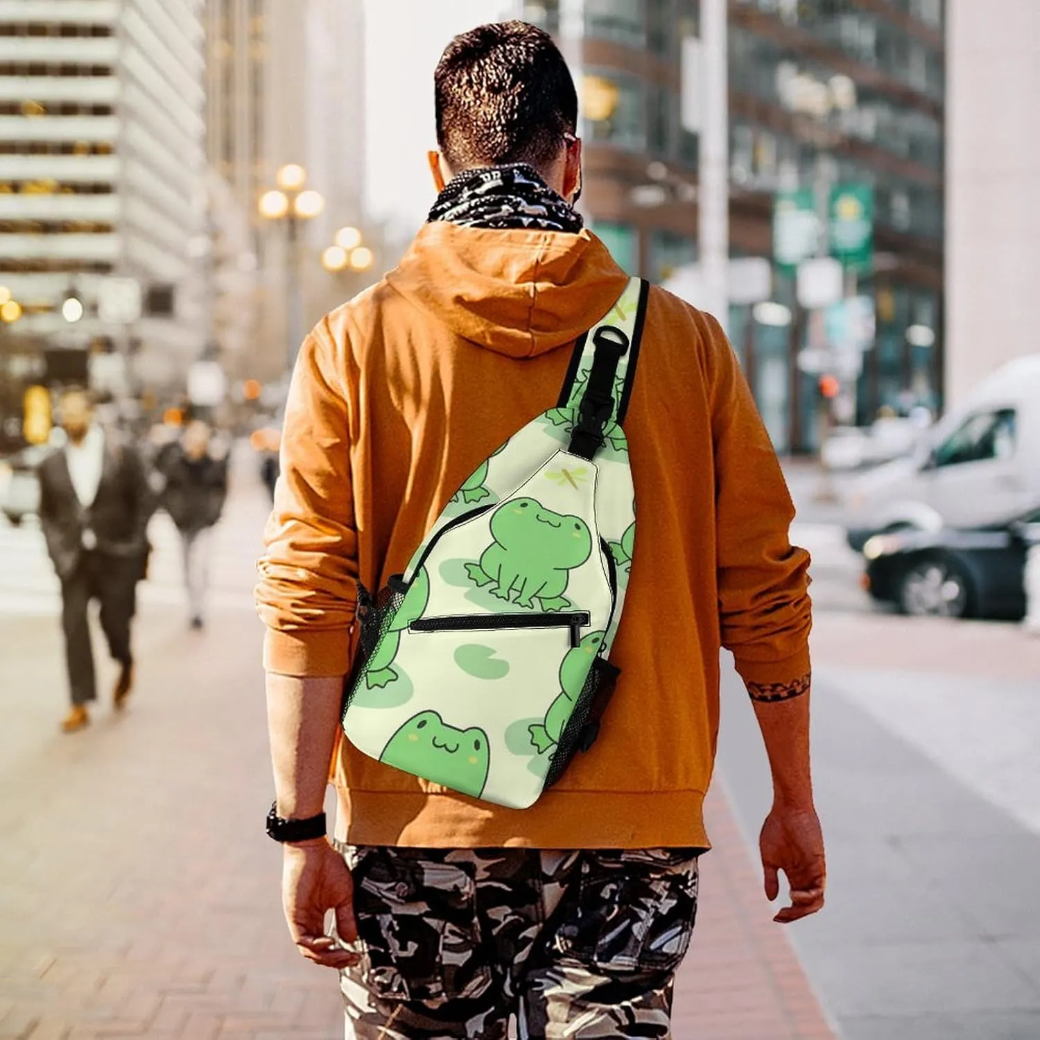 Trendy Crossbody Bags for Women Men, Travel Hiking Chest Bag Sling Crossbody Bag