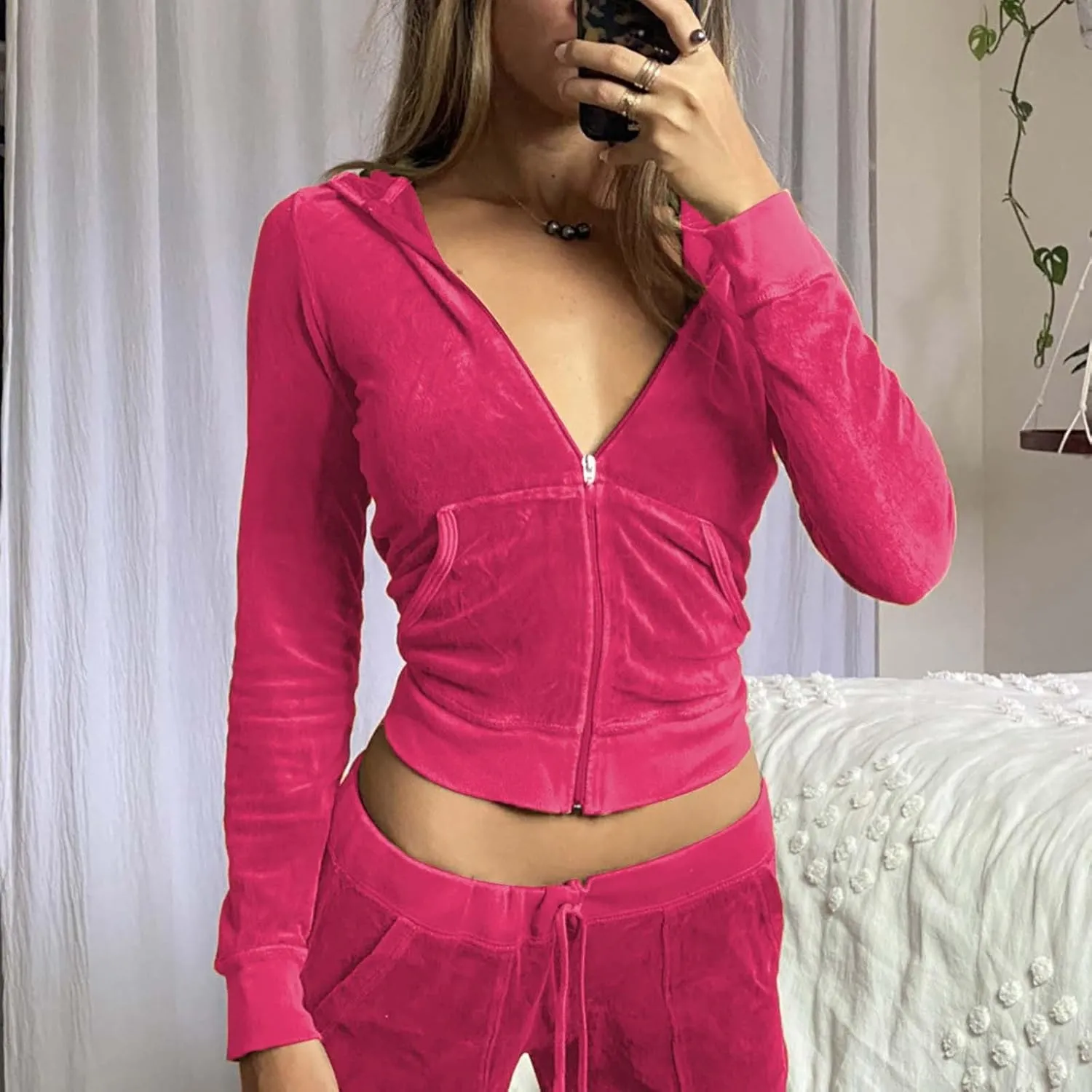 Womens Casual Velour 2 Piece Outfits Cozy Solid Color Sleep Casual Loungwear Sets Street Sports Fashion Tracksuit Set