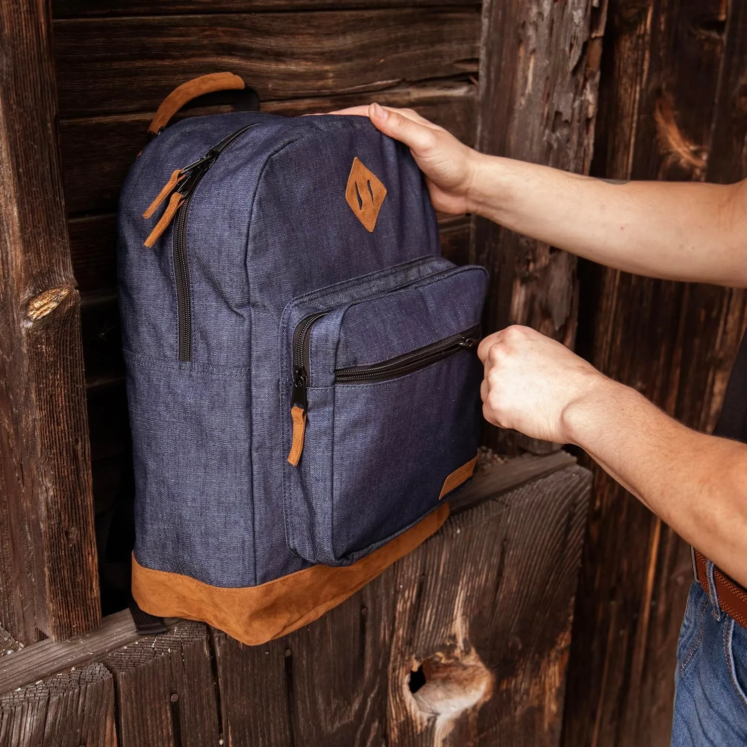 Wrangler Yellowstone Genuine Denim Sturdy Backpack for Travel Classic Logo Casual Daypack for Travel with Padded Laptop Notebook Sleeve (Navy Denim)
